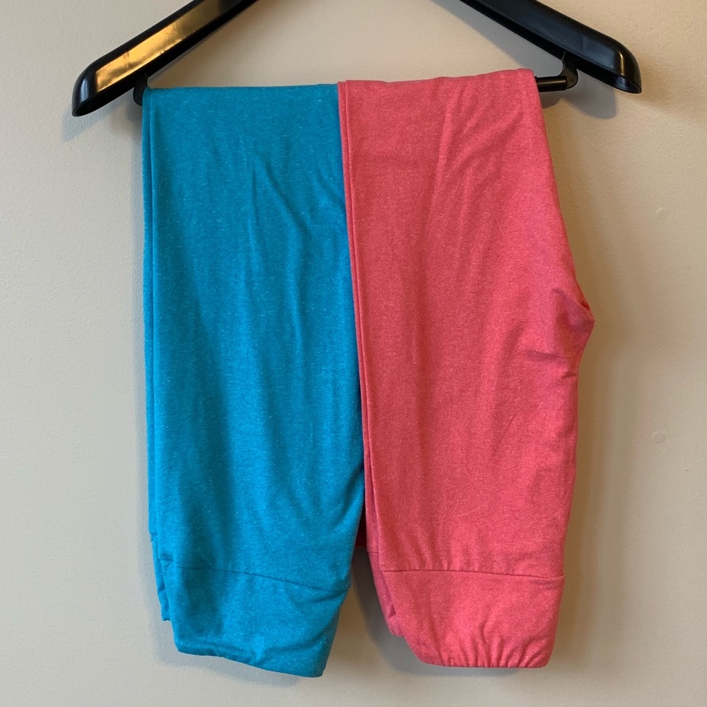 TWO PAIRS of OS LuLaRoe leggings